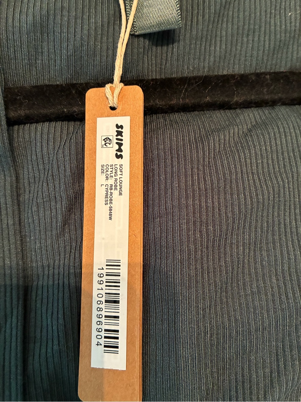 SKIMS Long Robe - Picture 2 of 2
